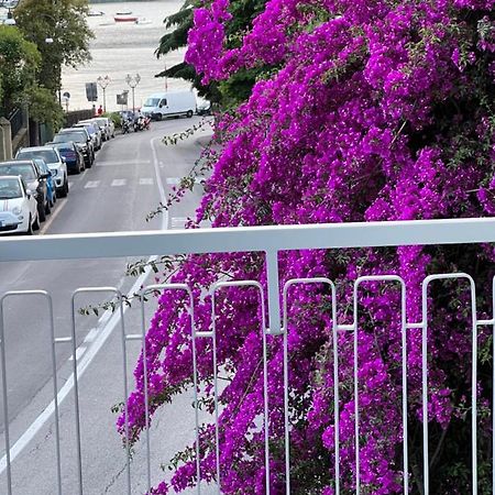 Welcome Riviera -Torre D'Avorio Appartamento 126 Mq Piu'Terrazzo25 Mq - Totalmente Rinnovato- 250 M Dal Centro - Parcheggio A Pagamento 15 Euro Al Giorno Da Prenotare In Anticipo Salvo Dispo -Parking At 15 Euro Per Day To Be Booked In Advance If Avai 라팔로 외부 사진